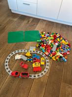 DUPLO LEGO blokjes, trein, bouwstenen en 2 bladen, Ophalen, Gebruikt, Overige merken