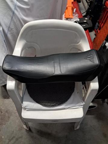 Zundapp zadel famel flash 5 beschikbaar voor biedingen