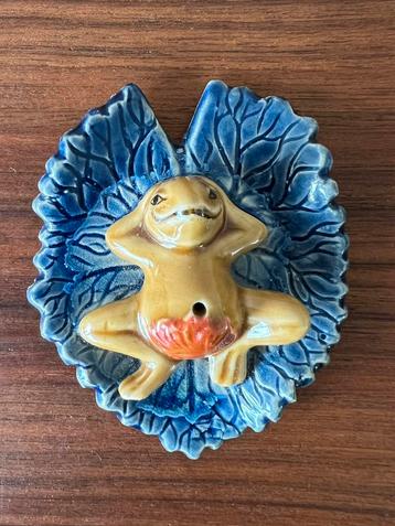Wierookhouder kikker waterlelie blad vintage retro beschikbaar voor biedingen