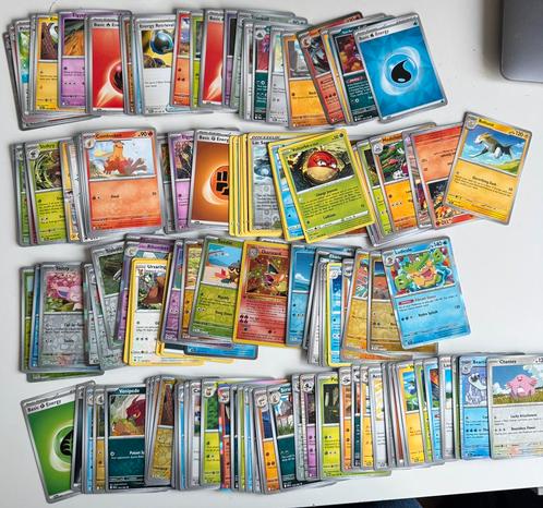400+ Pokemon kaarten!!, Hobby en Vrije tijd, Verzamelkaartspellen | Pokémon, Zo goed als nieuw, Verzenden