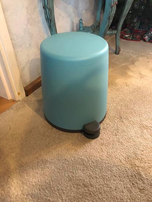 Mooie groen/blauwe prullenbak pedaalemmer 12 liter., Huis en Inrichting, Woonaccessoires | Prullenbakken, Zo goed als nieuw, Kunststof