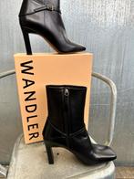 Wandler isa boots 40 €585 zwart nieuw, Kleding | Dames, Schoenen, Zwart, Lage of Enkellaarzen, Ophalen of Verzenden, Zo goed als nieuw