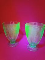 Uranium glass, Antiek en Kunst, Antiek | Glas en Kristal, Ophalen of Verzenden