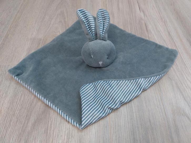Knuffel knuffeldoekje bambino konijn grijs groen L1093, Kinderen en Baby's, Speelgoed | Knuffels en Pluche, Zo goed als nieuw