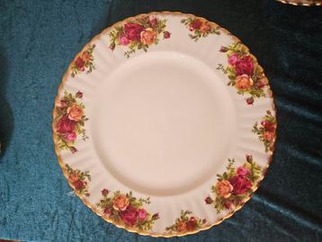 6 dinerborden Royal Albert Old Country Roses beschikbaar voor biedingen