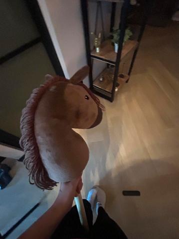 Hobby horse beschikbaar voor biedingen