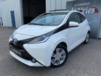 Toyota Aygo 1.0 VVT-i x-play Cabrio / Airco / Camera / Half, Auto's, Toyota, Voorwielaandrijving, Euro 5, Gebruikt, 4 stoelen