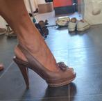 Zara bruin leren peep toe slingbacks 40, Bruin, Zara, Ophalen of Verzenden, Schoenen met hoge hakken