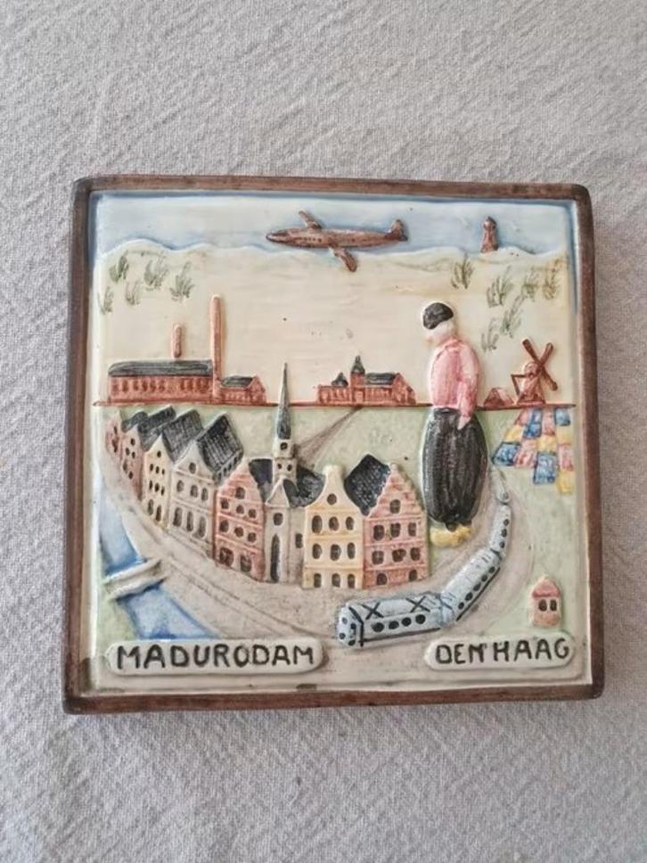 Tegel madurodam Klinkenberg, Zeist, Antiek en Kunst, Antiek | Wandborden en Tegels, Ophalen