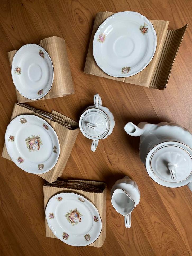 Complete servies set, Antiek en Kunst, Antiek | Servies compleet, Ophalen of Verzenden