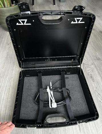 JZ Design Portable Monitor Case – Draagbaar Scherm in Koffer beschikbaar voor biedingen