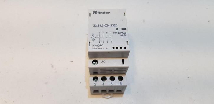 Finder Magneetschakelaar Relais 22.34.0.024.4320 25A (1x), Hobby en Vrije tijd, Elektronica-componenten, Gebruikt, Ophalen of Verzenden