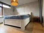 Bedombouw van steigerhout 2-persoons bed matrasmaat 210x180, Ophalen, Gebruikt, Steigerhout, Tweepersoons