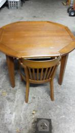 tafel, kersenhout ,bewerkte poten 122x122x78, Ophalen, Gebruikt, Barok, Vijf personen of meer