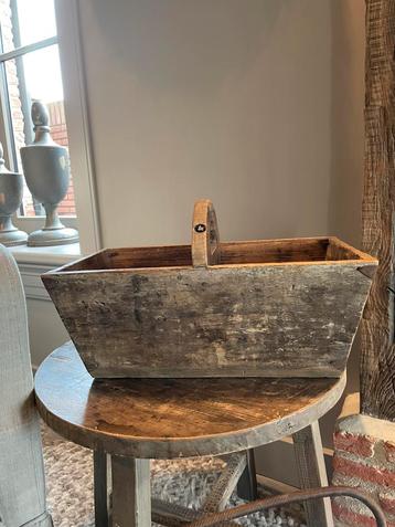 Aura peeperkorn opbergbak met zegel beschikbaar voor biedingen