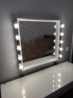Te koop: Zeer nette kaptafel met spiegel en verlichting, Huis en Inrichting, Woonaccessoires | Spiegels, Ophalen of Verzenden