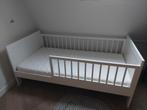 Peuterbed incl matras, Kinderen en Baby's, Kinderkamer | Bedden, Ophalen, Gebruikt, 70 tot 85 cm, 140 tot 160 cm
