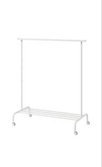 Witte kledingrek met wielen (Rigga Ikea), Ophalen, Met wielen, Zo goed als nieuw