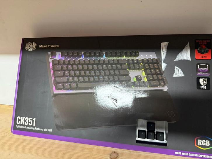 Cooler Master CK351, Computers en Software, Toetsenborden, Zo goed als nieuw, Qwerty, Bedraad, Ergonomisch, Gaming toetsenbord