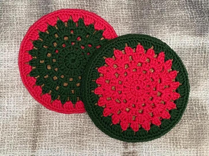 2x Groen rood Kerst pannen onderzetters/ haken/katoen/nieuw, Diversen, Kerst, Nieuw, Ophalen of Verzenden