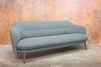 ZGANieuw groene stoffen Leolux Lindo design bank, Leolux, Leolux, Design, Driepersoons