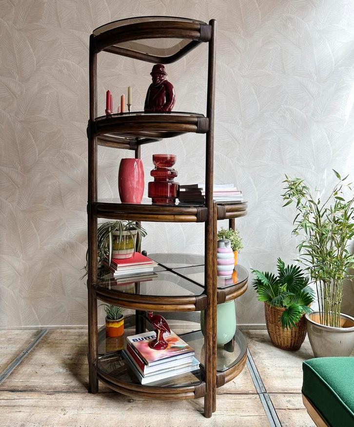 Vintage manou ronde kast vitrinekast winkelkast boekenkast, Huis en Inrichting, Woonaccessoires | Etagères, Zo goed als nieuw