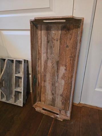 Brocante houten bakken - set van 2 beschikbaar voor biedingen