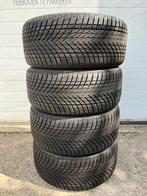 NIEUW | 4x 235/35/19 Goodyear Ultragrip Perf3 winterbanden, Nieuw, Winterbanden, 235 mm, Nvt
