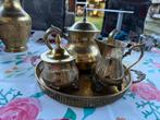 Antiek thee servies, Ophalen