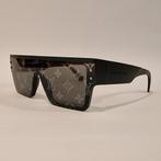 Louis Vuitton Z15835 Waimea L Zonnebril 145, Louis Vuitton, Gebruikt, Support@louisvuitton.com, 2 Rue du Pont Neuf
75001 Paris
France