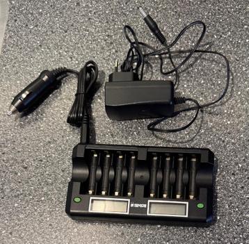 Batterijlader voor AA en AAA beschikbaar voor biedingen