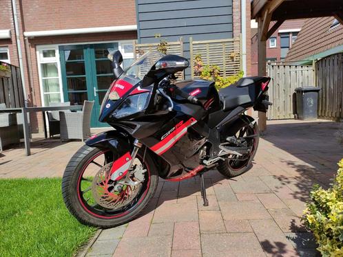 Derbi GPR, Fietsen en Brommers, Brommers | Derbi, Zo goed als nieuw, Maximaal 45 km/u, Ophalen