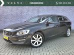 Volvo V60 T3 150 pk Momentum Automaat | Volledig Dealer Onde, Zwart, 4 cilinders, Leder en Stof, Parkeersensor