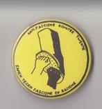 Twente Anti Fascisme Komitee button Antifa, Verzamelen, Speldjes, Pins en Buttons, Gebruikt, Niet vindbaar, Niet vindbaar, Speldje of Pin