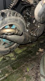 Aprilla amico 70cc, Fietsen en Brommers, Ophalen, Zo goed als nieuw, Tweetakt, Overige modellen