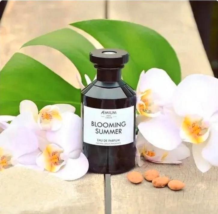 Blooming summer aemium samples, Sieraden, Tassen en Uiterlijk, Uiterlijk | Parfum, Nieuw, Ophalen of Verzenden