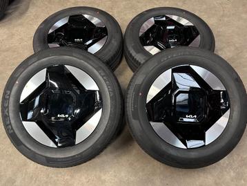 19 inch originele velgen + zomerbanden Kia EV9 52910-DO110 beschikbaar voor biedingen