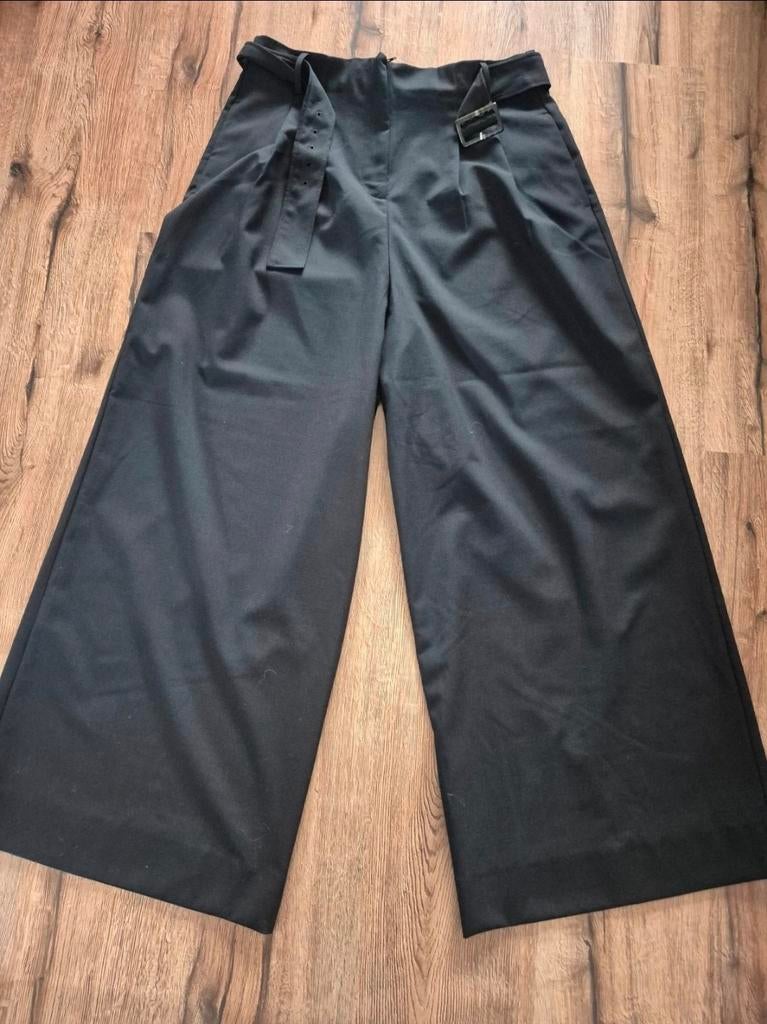 Nieuwe zwarte culotte broek C&A, Zwart, Maat 42/44 (L), Nieuw, Ophalen of Verzenden