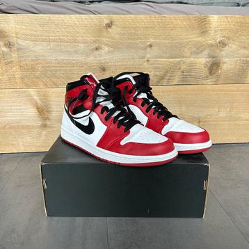 Air Jordan 1 Mid Chicago maat 42,5 beschikbaar voor biedingen