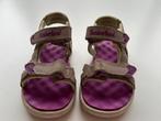 Timberland sandalen maat 25, Kinderen en Baby's, Kinderkleding | Schoenen en Sokken, Timberland, Meisje, Schoenen, Ophalen of Verzenden