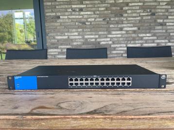 Netwerkswitch Linksys 24 poorten (12 PoE)  beschikbaar voor biedingen