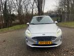 Ford fiesta  1.1 TITANIUM  APK TOT 2/2/2027, Parkeersensor, Bedrijf, Handgeschakeld, Zilver of Grijs