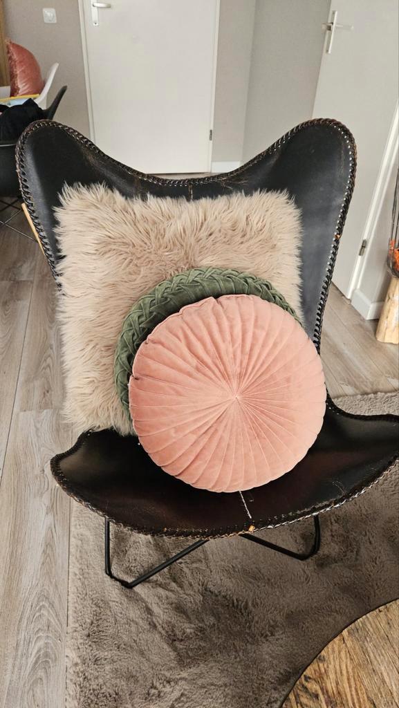 Zwarte leren vlinderstoel (excl. kussens), Huis en Inrichting, Stoelen, Ophalen