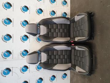 Toyota C-HR  2018 leder interieur beschikbaar voor biedingen