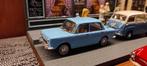 Simca 1000 blauw 1:43 met 2 miniatuur poppetjes., Hobby en Vrije tijd, Overige merken, Ophalen of Verzenden, Zo goed als nieuw