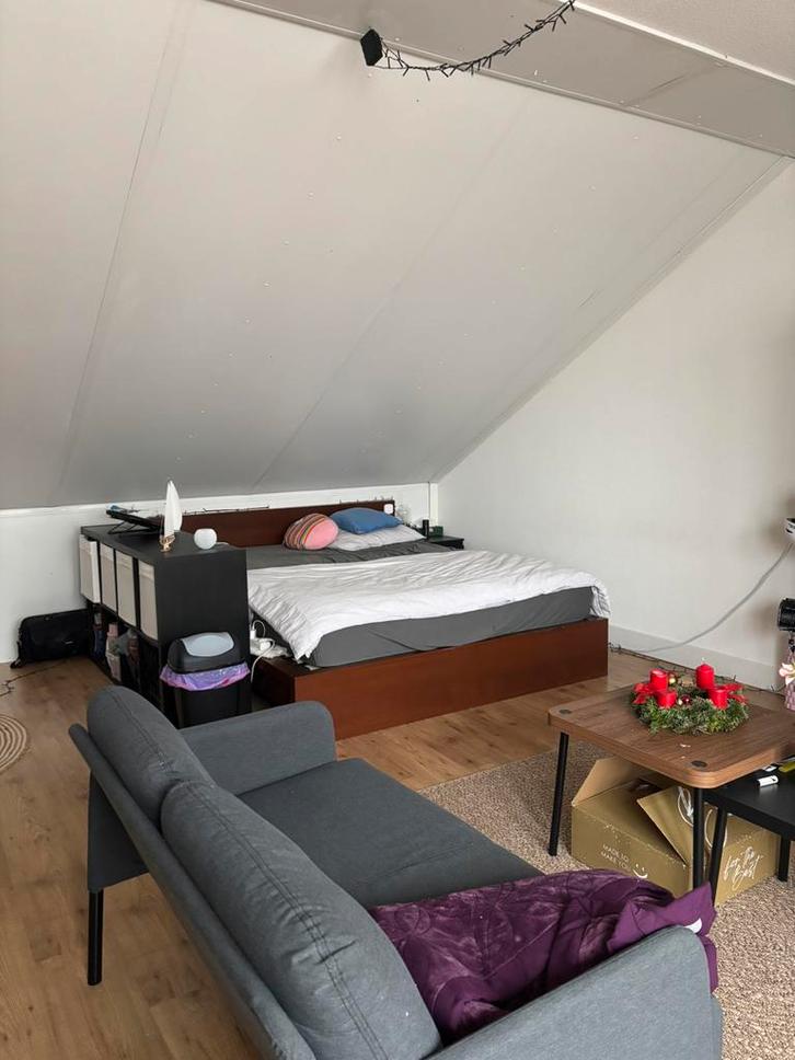 Room For Rent, Huizen en Kamers, Kamers te huur, Almere