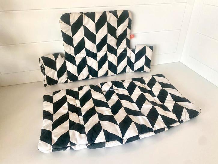 Stokke Tripp Trapp kinderstoel kussen set zwart - wit, Kinderen en Baby's, Kinderstoelen, Ophalen of Verzenden