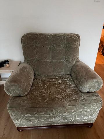 Comfortabele vintage fauteuil – stevige kwaliteit beschikbaar voor biedingen