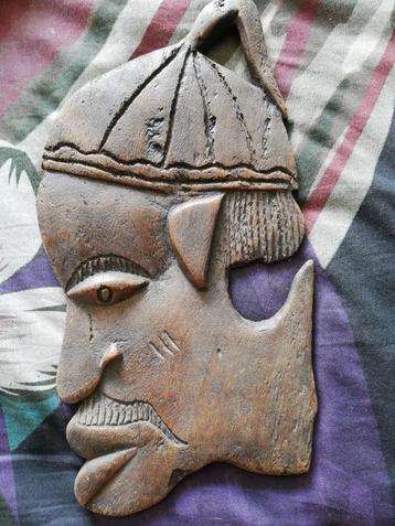 Afrikaans houtsnijwerk. Reliëf. Oud. Zie detail foto's.  beschikbaar voor biedingen