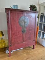 Prachtige Chinese bruidskast, Ophalen